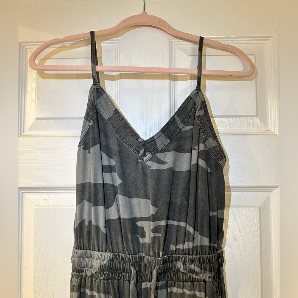 Splendid Gray and Tan Relaxed Jumpsuit